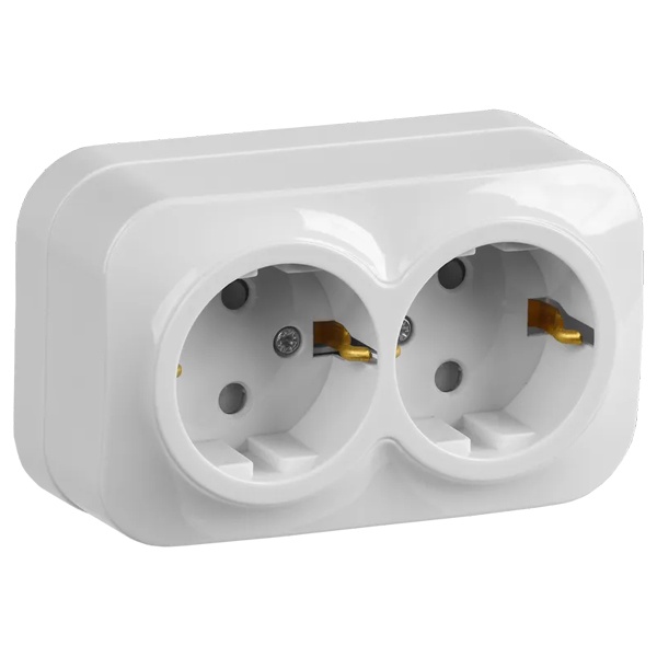 Накладная розетка 2-ая ИЭК GLORY с заземлением и шторками 16А РСш22-3-ХБ белый