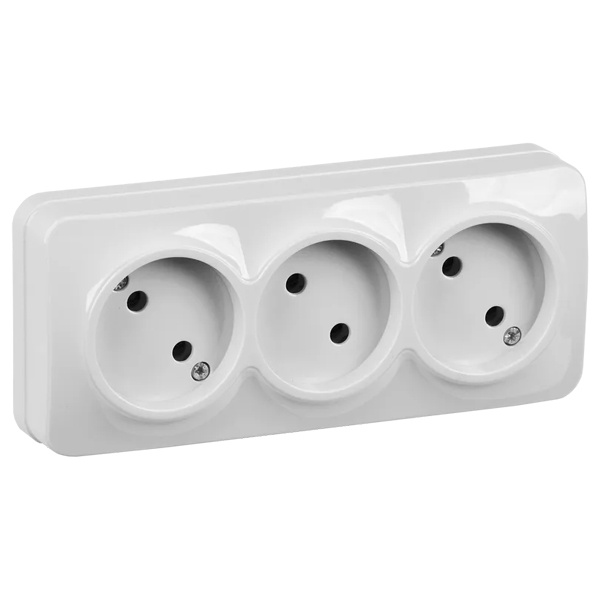 Накладная розетка 3-ая ИЭК GLORY без заземления 10А РС23-2-ХБ белый