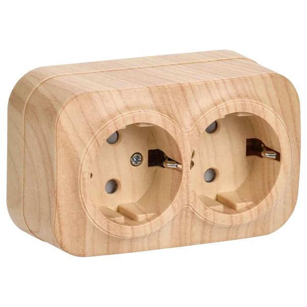 Накладная розетка 2-ая ИЭК GLORY с заземлением и шторками 16А РСш22-3-ХС сосна