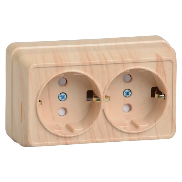 Накладная розетка 2-ая Generica Октава с заземлением и шторками РСш22-3-ОС 2P+E 16А сосна