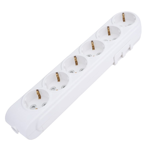 Колодка электрическая Makel на 6 розеток 16А с заземлением и шторками белая