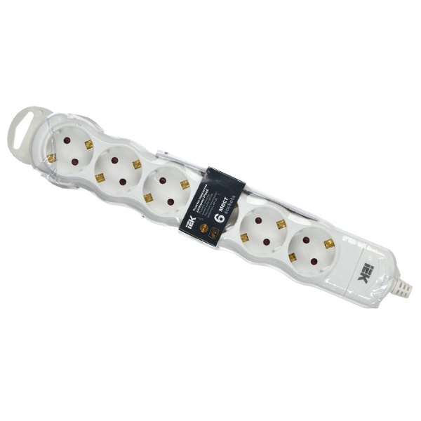 Колодка электрическая ИЭК РПр06 на 6 розеток 16А с заземлением и шторками белая