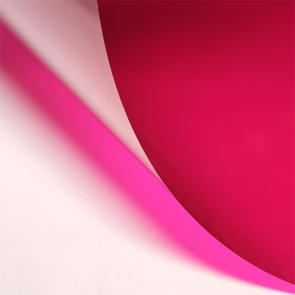 Светофильтр пленочный LEE Filters LEE 128 Bright Pink рулон 7,62x1,22 м