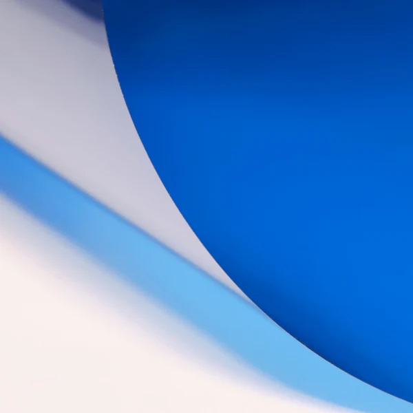 Светофильтр пленочный LEE Filters LEE 196 True Blue рулон 7,62x1,22 м