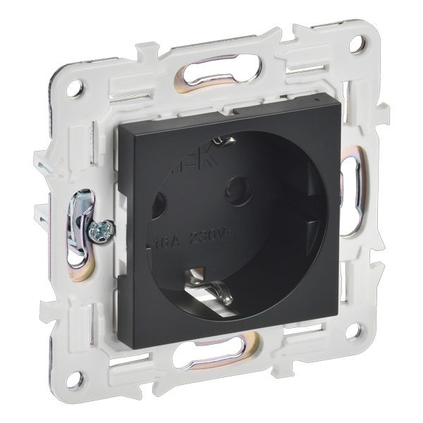 Розетка с заземлением ИЭК SKANDY SK-R06Bl 16А шторки автозажим черный
