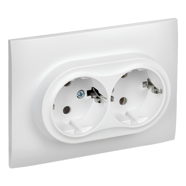 Розетка 2-я с заземлением в сборе ИЭК SKANDY SK-R08W 16А арктический белый