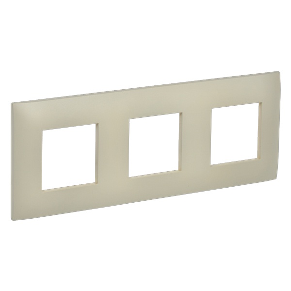 Рамка 3 поста ИЭК SKANDY SK-F03B бежевый