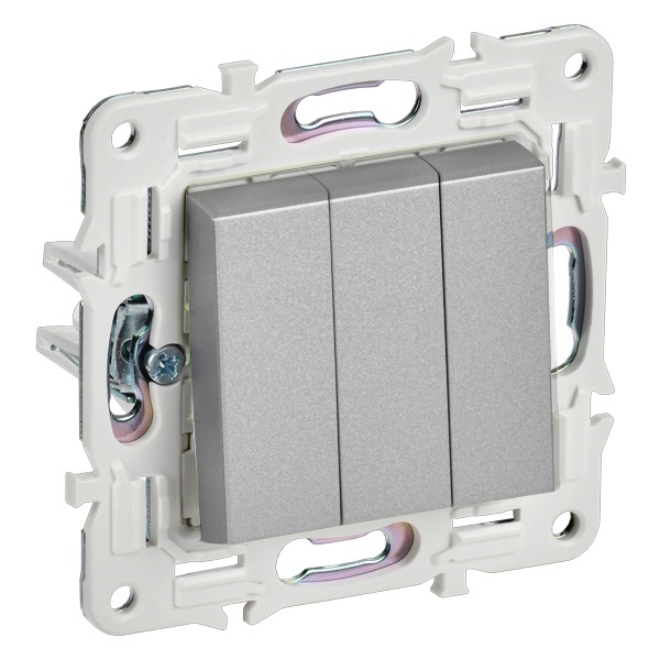 Выключатель трехклавишный ИЭК SKANDY SK-V11S 10А серебряный