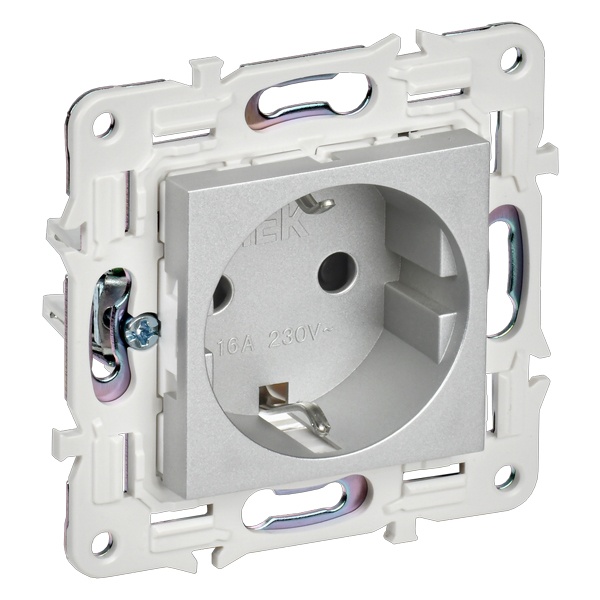 Розетка с заземлением ИЭК SKANDY SK-R06S 16А шторки автозажим серебряный