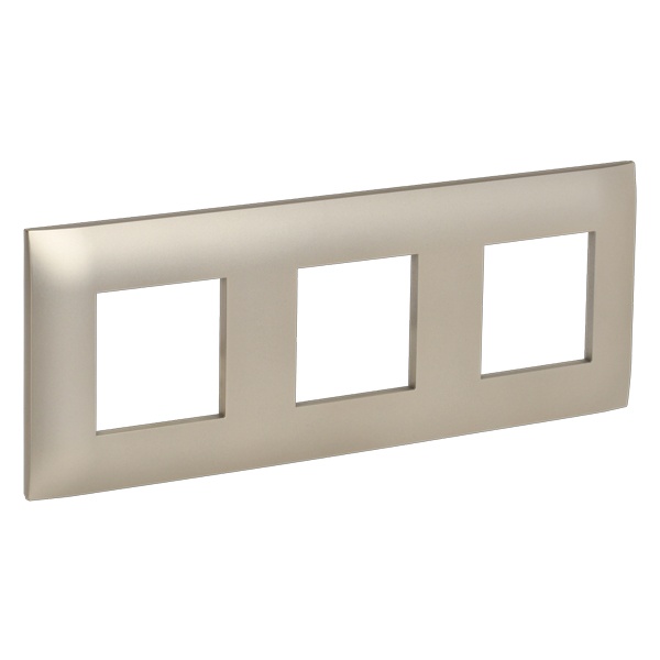 Рамка 3 поста ИЭК SKANDY SK-F03Sh шампань