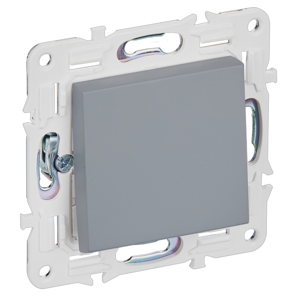 Переключатель перекрестный одноклавишный ИЭК SKANDY SK-V03Gr 10А серый