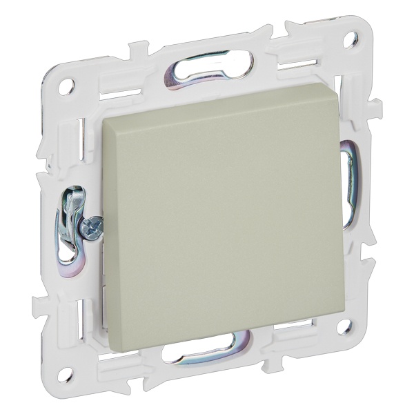 Переключатель перекрестный одноклавишный ИЭК SKANDY SK-V03B 10А бежевый