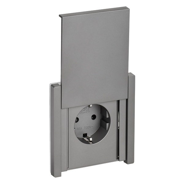 Розетка с заземлением ИЭК FORTE&PIANO FP521 16А шторки крышка винтовой зажим IP44 сталь