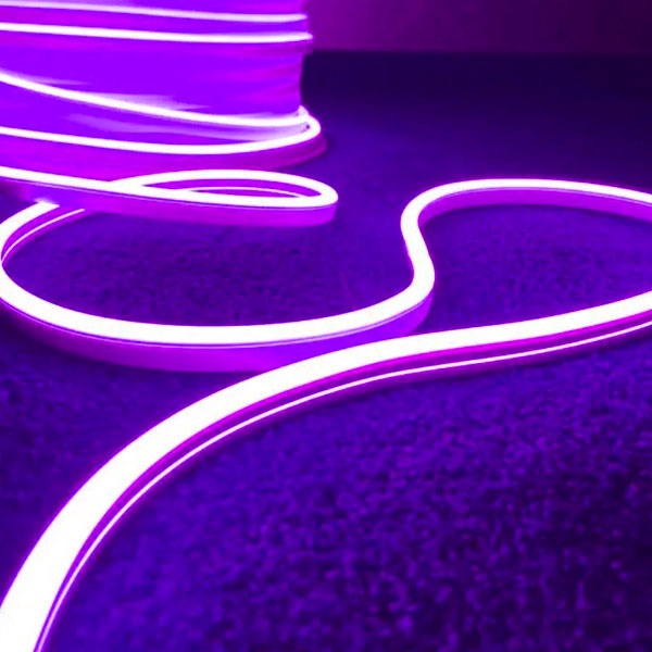Светодиодная неоновая лента 10W/m 24V 6x13mm в силиконе, с заглушками IP64 фиолетовый (бухта 10m)