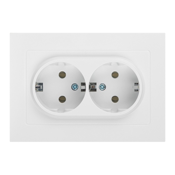 Розетка Intro Accent 2X2P+E Schuko 16А-250В IP20 белый 6-205-01