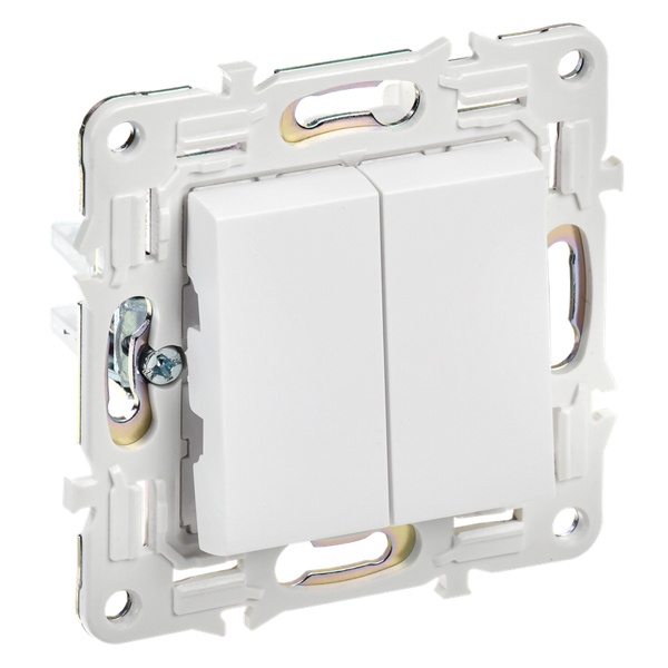 Переключатель перекрестный двухклавишный ИЭК SKANDY SK-V06W 10А арктический белый