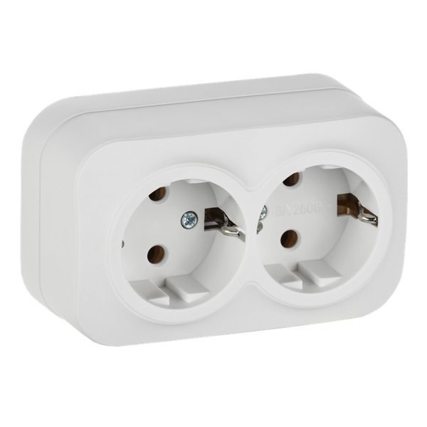 Накладная розетка 2-ая ИЭК GLORY с заземлением 16А РС22-3-ХБм белый матовый