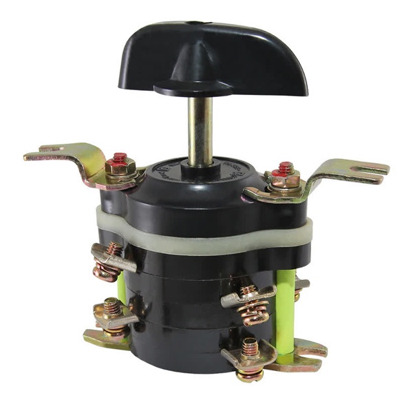 Пакетный выключатель TDM ПВ4-16 4П 16А исполнение 1 IP00