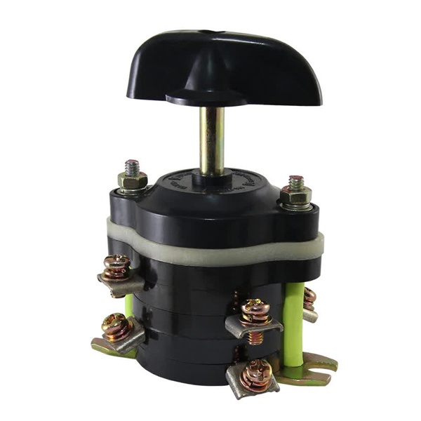 Пакетный выключатель TDM ПВ4-40 4П 40А исполнение 3 IP00