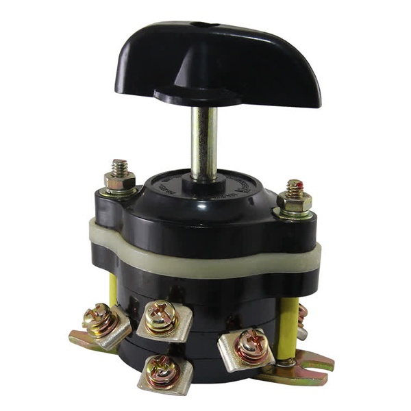 Пакетный переключатель TDM ПП3-16/Н2 3П 16А исполнение 3 IP00