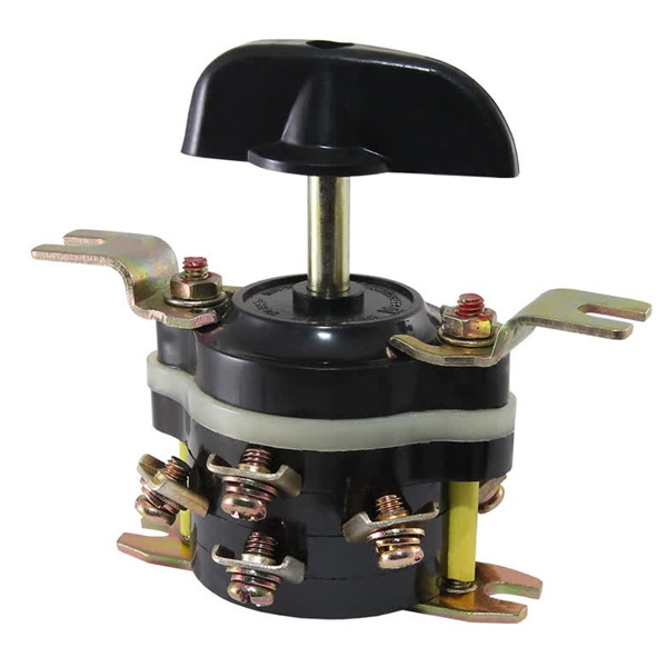 Пакетный переключатель TDM ПП3-63/Н2 3П 63А исполнение 1 IP00