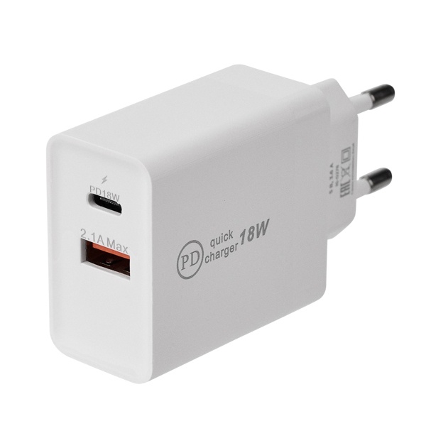 Сетевое зарядное устройство Rexant 3 x USB, 5V, 3 А + 1 А + 1 А, белое