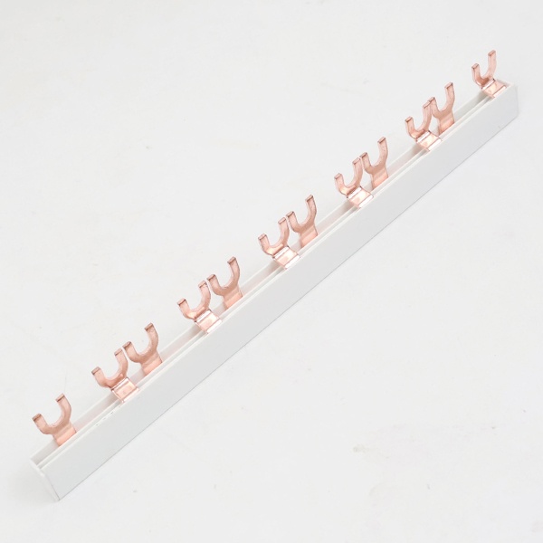 Шина соединительная DKC BBS-MD63 типа FORK (вилка) 2 полюса (N L1 N L1) 56 модулей