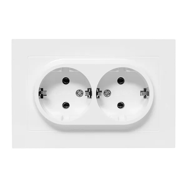 Двойная розетка EKF 2х2P+E 16А с рамкой Эпика белый