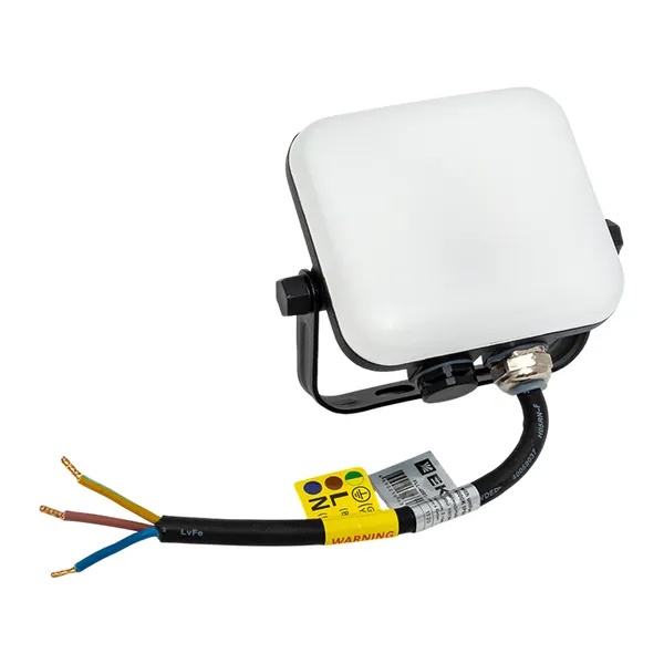 Прожектор светодиодный EKF LUMA СДО-4001 10W 4000K 800Lm IP65 с равномерной засветкой