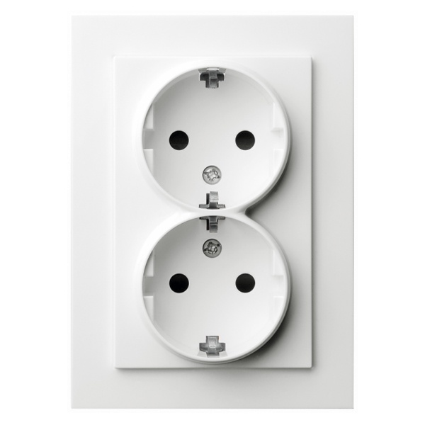 Розетка двойная с заземлением со шторками Jasmart G 16А, белый глянцевый