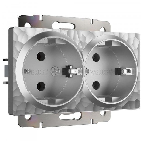 Розетка двойная с заземлением Werkel Hammer серебряный