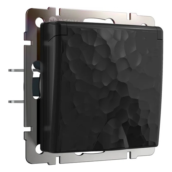 Розетка влагозащищенная с заземлением с крышкой и шторками IP44 Werkel Hammer черный