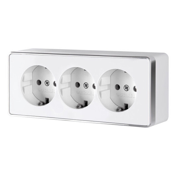 Розетка накладная тройная с заземлением и шторками Werkel Gallant белый