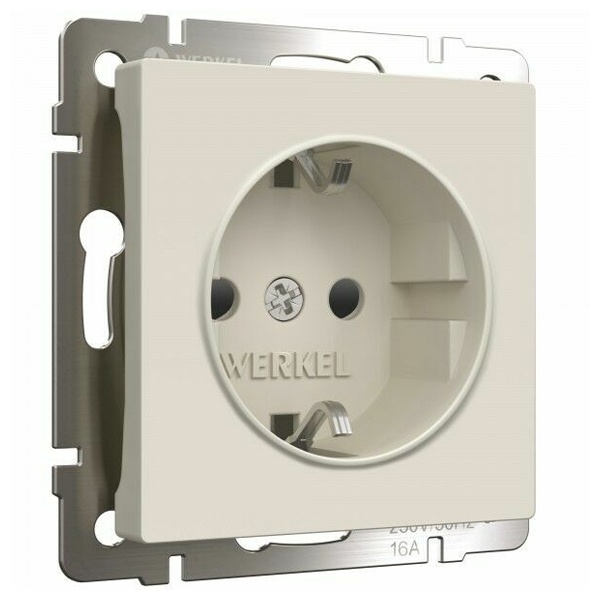 Розетка с заземлением и шторками Werkel айвори матовый