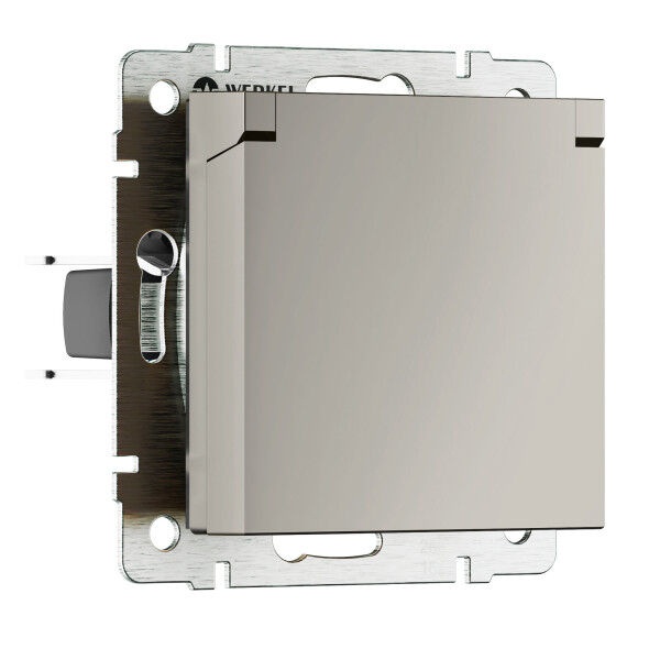 Розетка влагозащищенная с заземлением с крышкой и шторками IP44 Werkel дымчатый