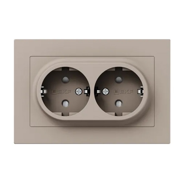 Двойная розетка EKF 2х2P+E 16А с защитными шторками с рамкой Эпика кремовый