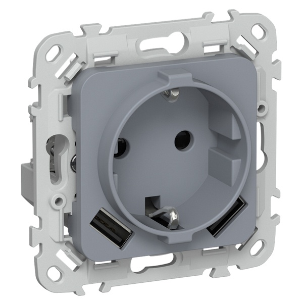 Розетка с зарядкой 2Р+Е со шторками ИЭК FLITE РСЮша11-0-ФлМ 16А с USB AA 3,1А маренго