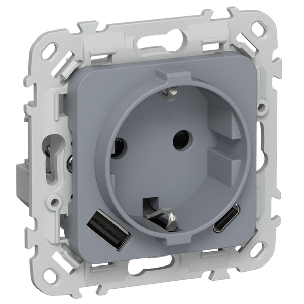 Розетка с зарядкой 2Р+Е со шторками ИЭК FLITE РСЮшс11-1-ФлМ 16А с USB AC 20Вт автозажим маренго