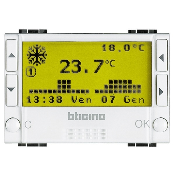 Электронный термостат без датчика теплого пола (датчик арт.:3457) 5A 3 модуля LivingLight Белый