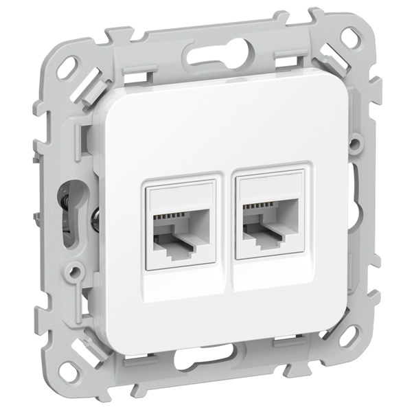 Розетка двойная RJ45/11 кат.6/3 UTP ИЭК FLITE РКТ6/3-2-0-ФлБ белый