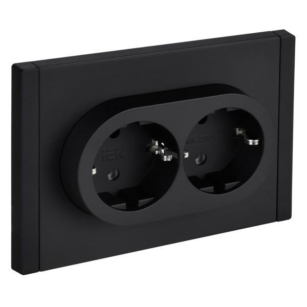 Розетка 2-я с заземлением в сборе ИЭК FORTE&PIANO FP123M 16А шторки автозажим металл черный
