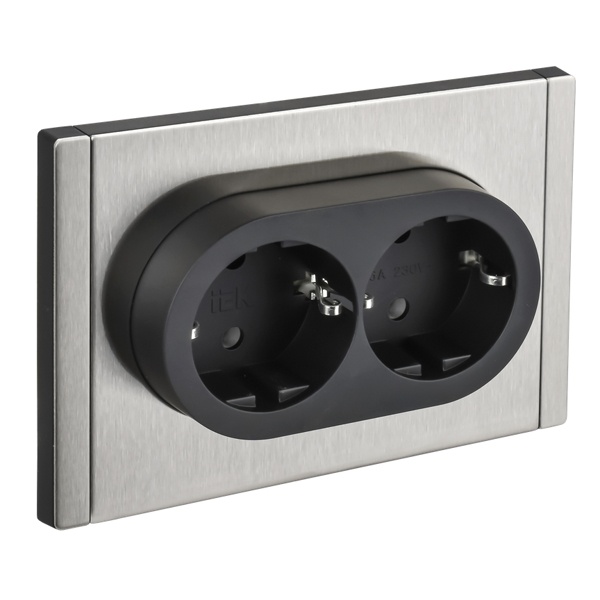 Розетка 2-я с заземлением в сборе ИЭК FORTE&PIANO FP723M 16А шторки автозажим металл никель