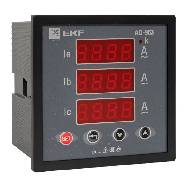 Амперметр цифровой на панель EKF трехфазный 0,05-5А АС 0,5 96х96х80мм