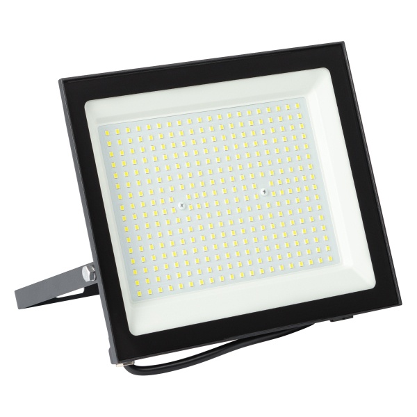 Прожектор светодиодный ЭРА Green line LPR-033-0-65K 150W 6500K 13500Lm IP65 черный корпус алюминий