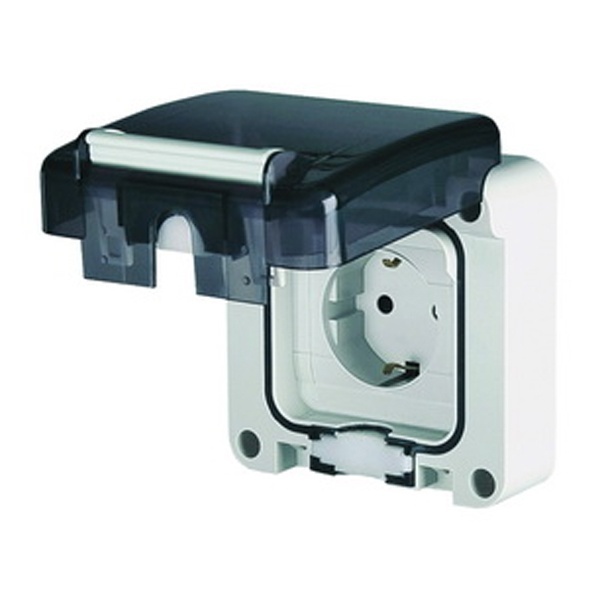 Розетка DKC Quadro 2П+3 для скрытого монтажа с защитой IP66 при вставленной вилке