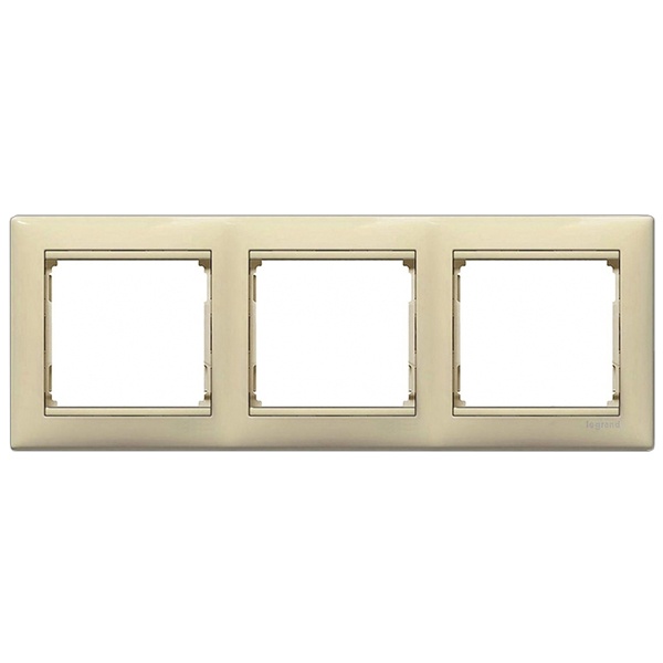 Рамка Legrand Valena 3 поста слоновая кость (бежевый)