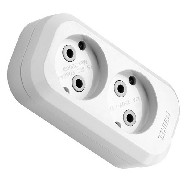 Колодка электрическая Makel на 2 розетки 10А без заземления белая