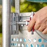 Универсальный ключ для строительства Knipex 90 мм