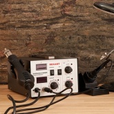 Паяльная станция с цифровым дисплеем Rexant 220В 40/690Вт 100-500°С (паяльник + фен) R852AD+