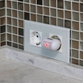 Ультразвуковой отпугиватель комаров Rexant Радиус до 30м 5W 220V 7x6x3см